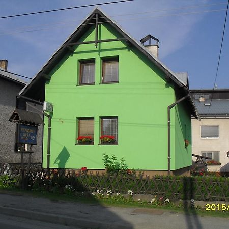 Penzion U Peta Hrustin Extérieur photo