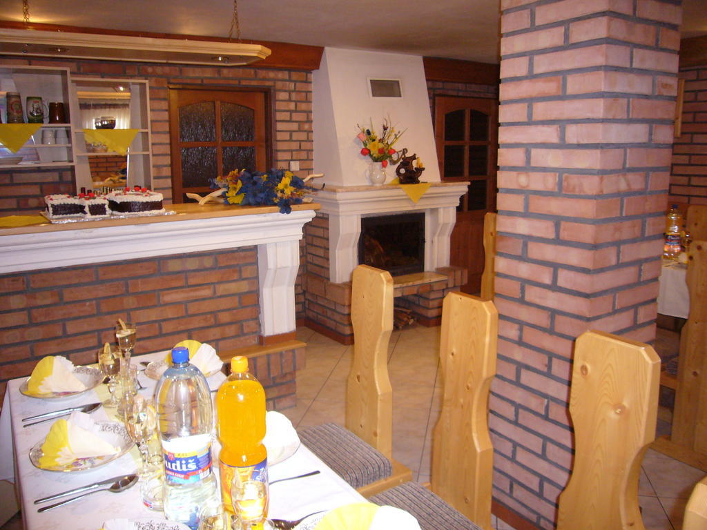 Penzion U Peta Hrustin Extérieur photo