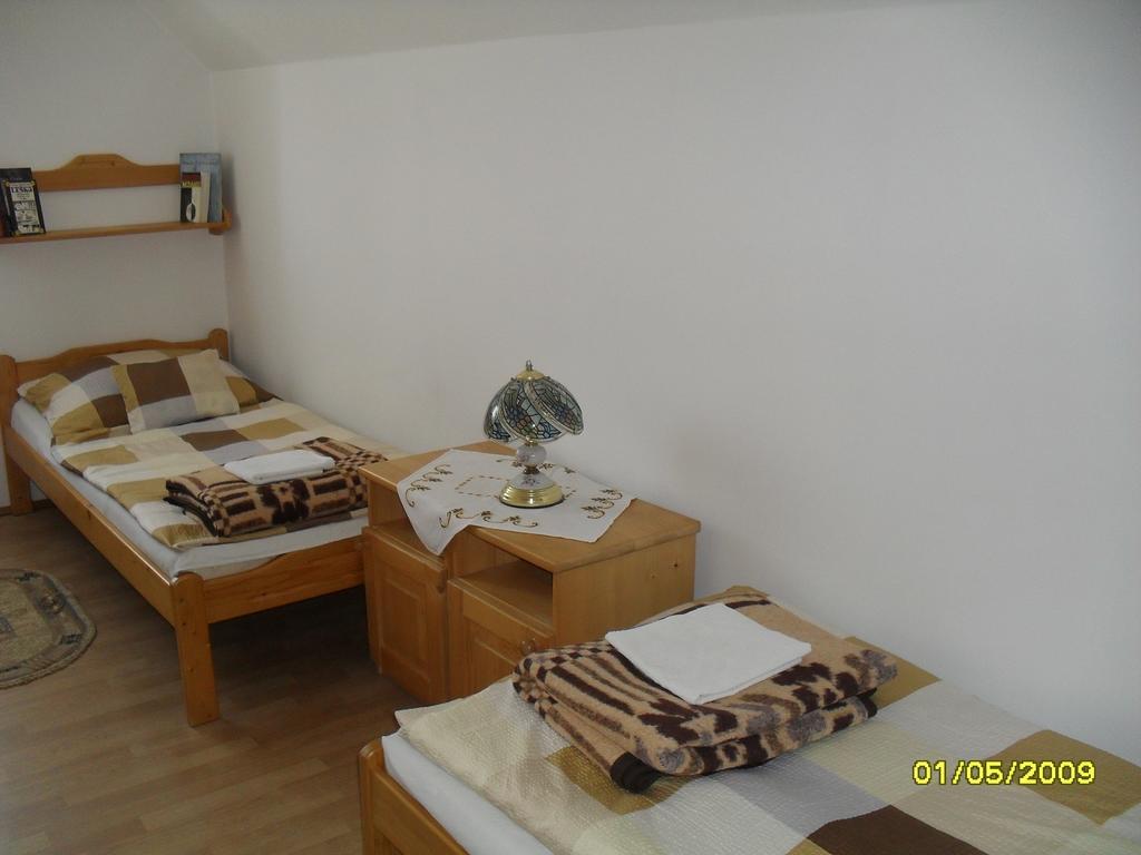 Penzion U Peta Hrustin Extérieur photo